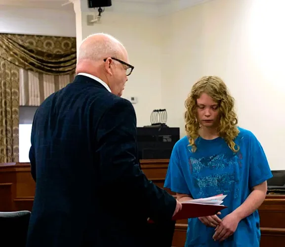 Ohio woman accused of shooting daughter enters insanity plea